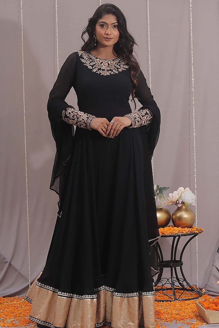 Black Pure Georgette Hand Embroidered Anarkali Set by SAINY GARG COUTURE at Pernia's Pop Up Shop