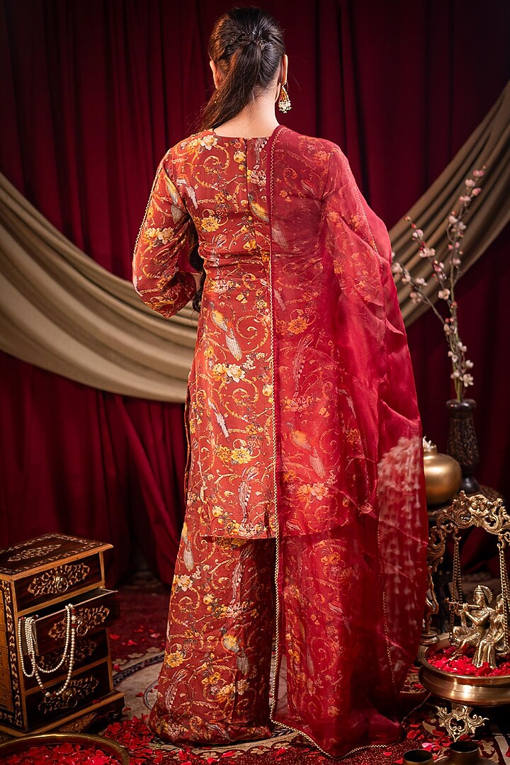 Maroon Pure Crepe Printed & Sequins Embroidered Kurta Set by SAINY GARG COUTURE at Pernia's Pop Up Shop