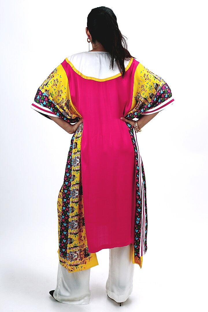 Fuschia Pink & Off White Silk Heart Printed Kaftan Set by SAIM at Pernia's Pop Up Shop