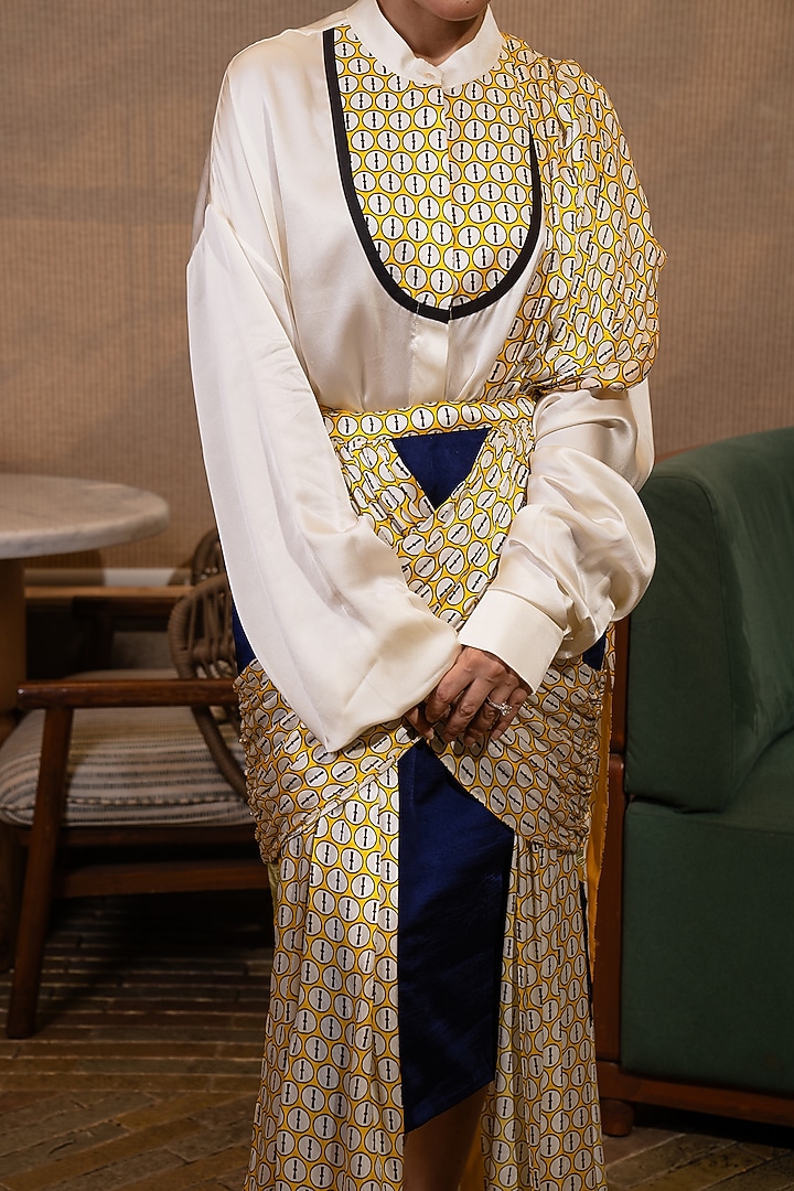 Off-White & Indigo Blue Dupion Skirt Wedding Saree Set by SAIM at Pernia's Pop Up Shop