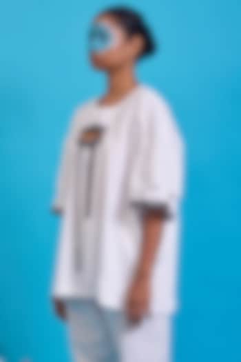 White Giza Cotton Digital Printed T-Shirt by SAIM at Pernia's Pop Up Shop