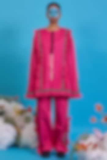 Fuchsia Pink Giza Cotton Digital Printed Kurta Set by SAIM at Pernia's Pop Up Shop