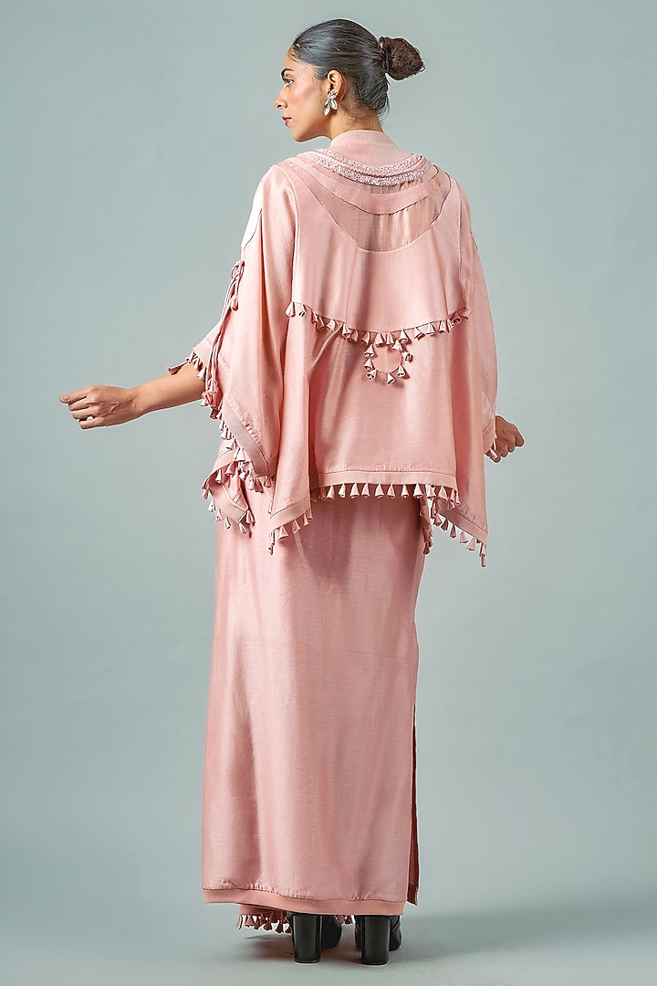 Dusty Pink Chanderi Patchwork Lungi-Style Skirt Set by SAIM at Pernia's Pop Up Shop
