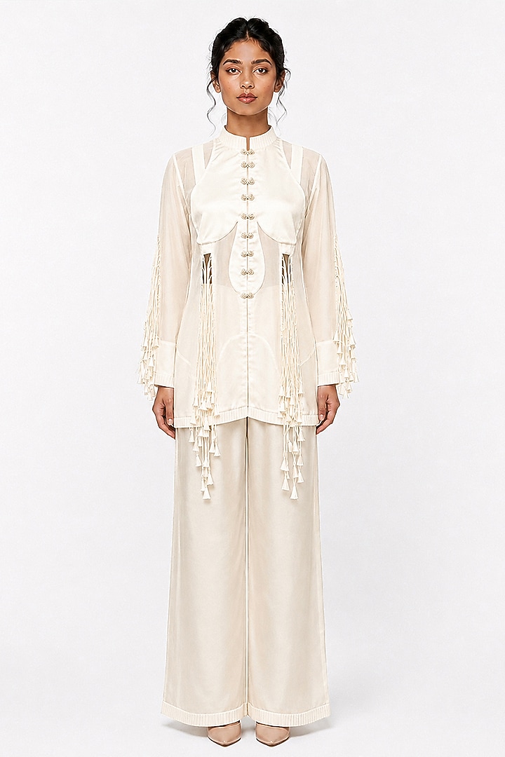 Off-White Chanderi & Satin Co-Ord Set by SAIM at Pernia's Pop Up Shop
