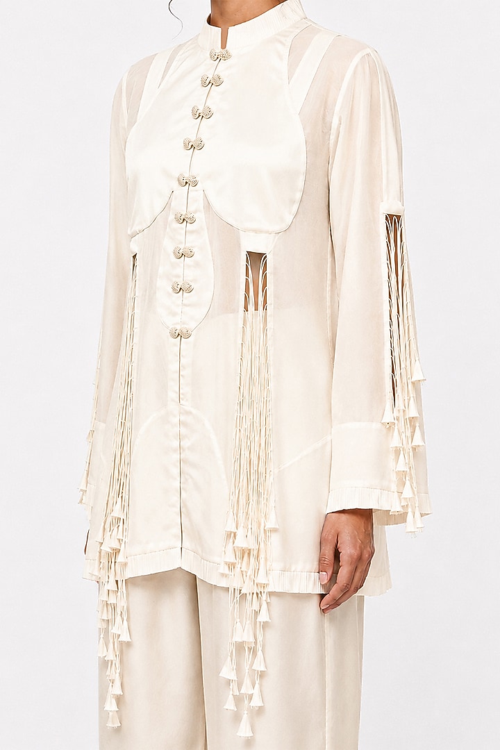 Off-White Chanderi & Satin Co-Ord Set by SAIM at Pernia's Pop Up Shop