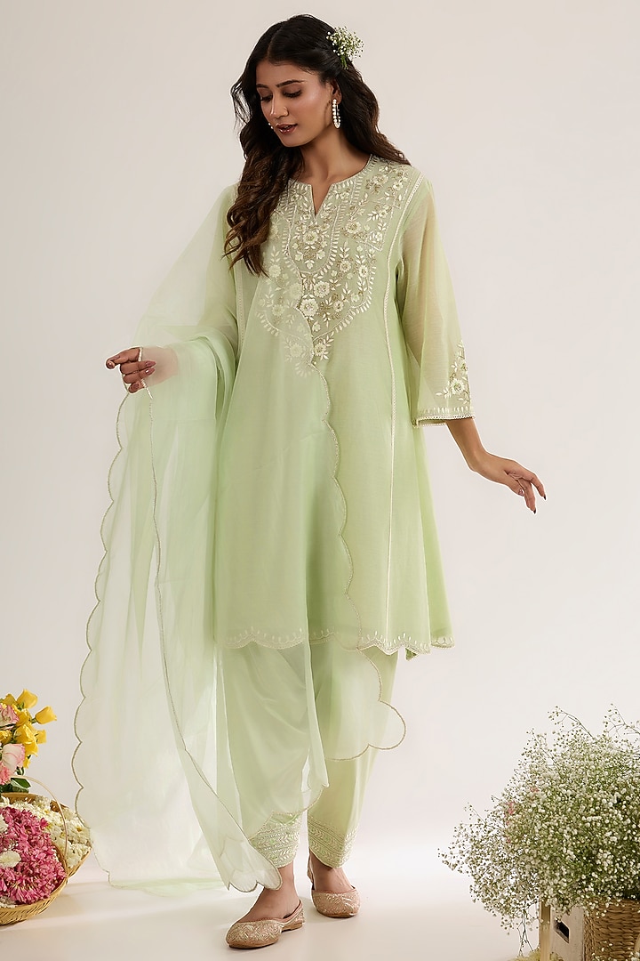 Mint Green Chanderi Silk Embroidered Choga Kurta Set by saina kapoor at Pernia's Pop Up Shop