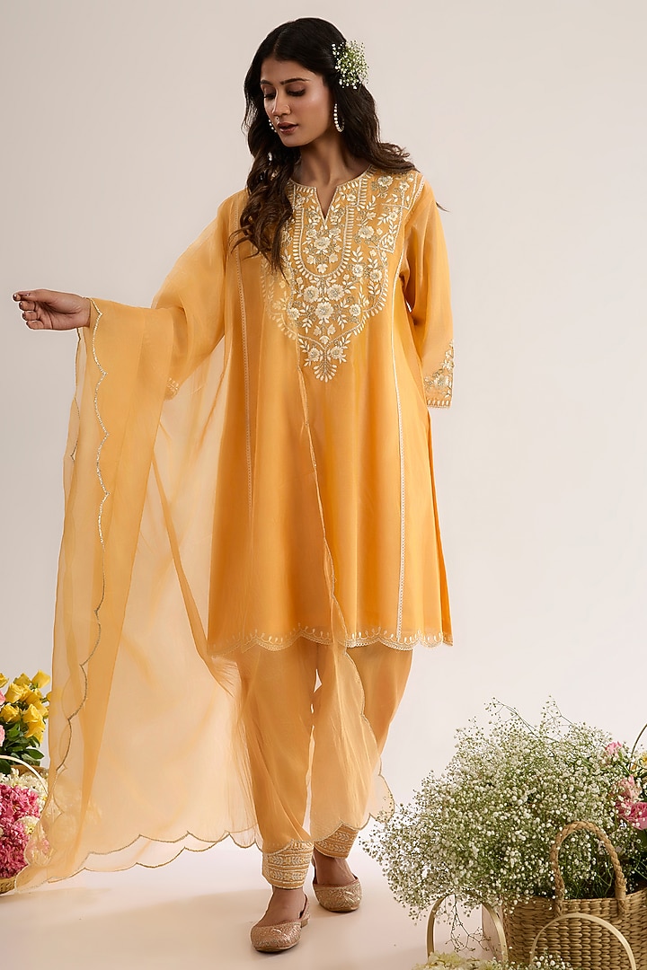 Peachy Orange Chanderi Silk Embroidered Choga Kurta Set by saina kapoor at Pernia's Pop Up Shop