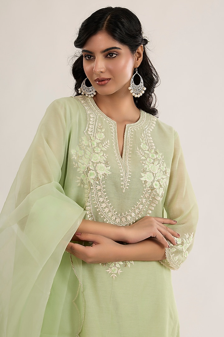 Mint Green Chanderi Silk Embroidered Short A-Line Kurta Set by saina kapoor at Pernia's Pop Up Shop