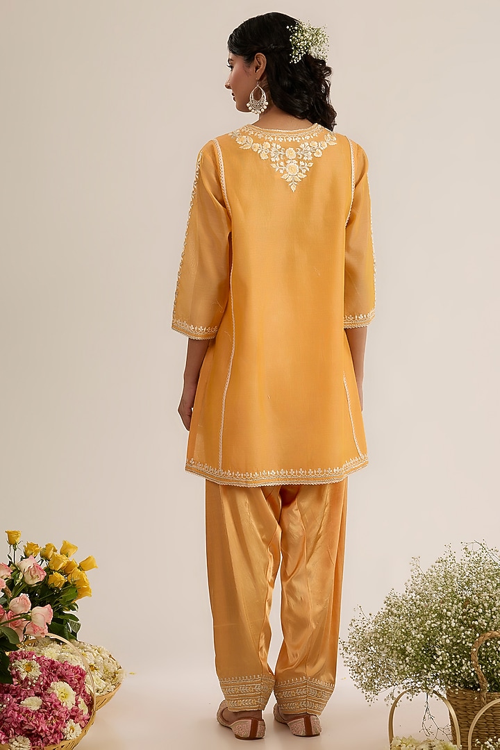 Peachy Orange Chanderi Silk Embroidered Short Choga Kurta Set by saina kapoor at Pernia's Pop Up Shop