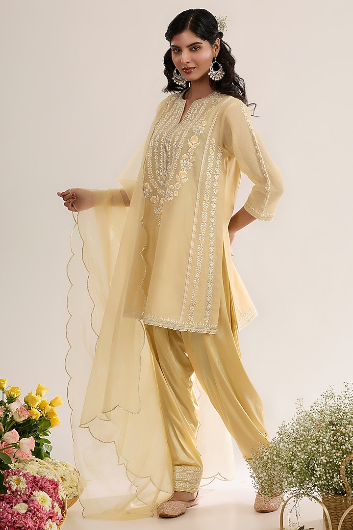 Soft Yellow Chanderi Silk Embroidered Short Choga Kurta Set by saina kapoor at Pernia's Pop Up Shop
