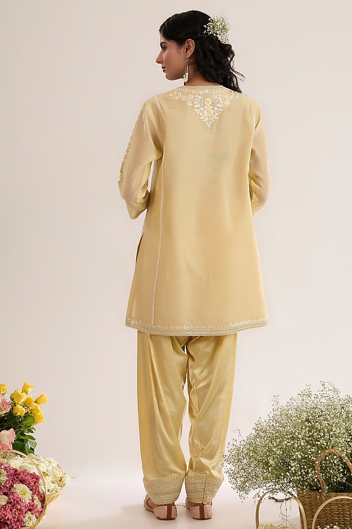 Soft Yellow Chanderi Silk Embroidered Short Choga Kurta Set by saina kapoor at Pernia's Pop Up Shop