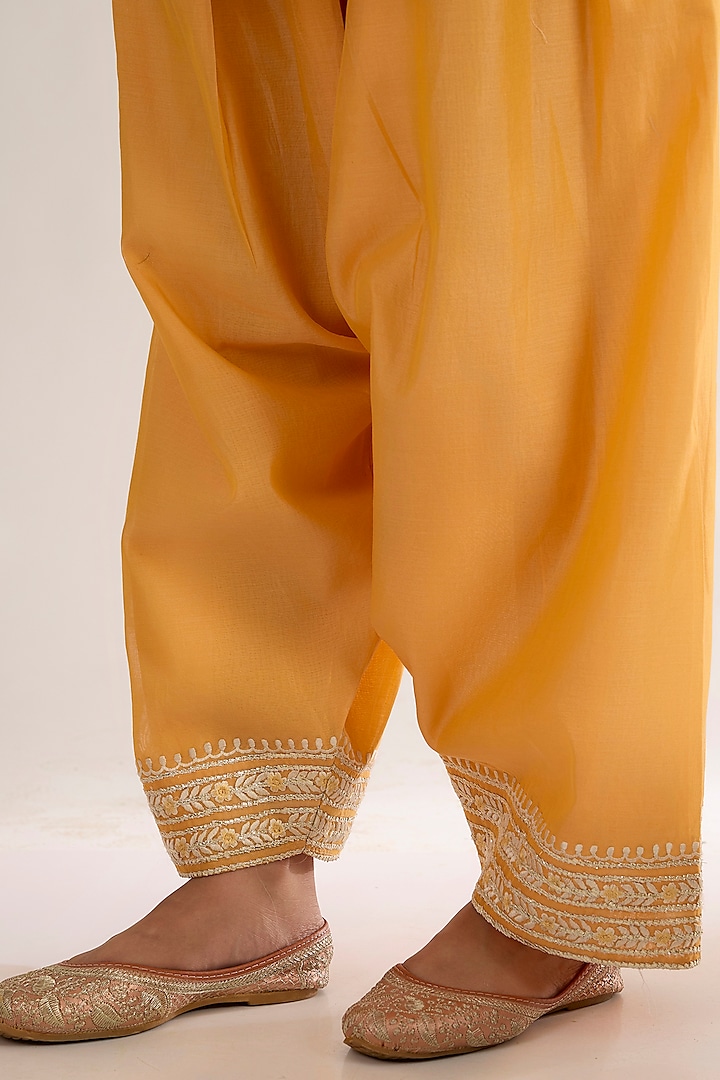 Peachy Orange Chanderi Silk Embroidered Short A-Line Kurta Set by saina kapoor at Pernia's Pop Up Shop