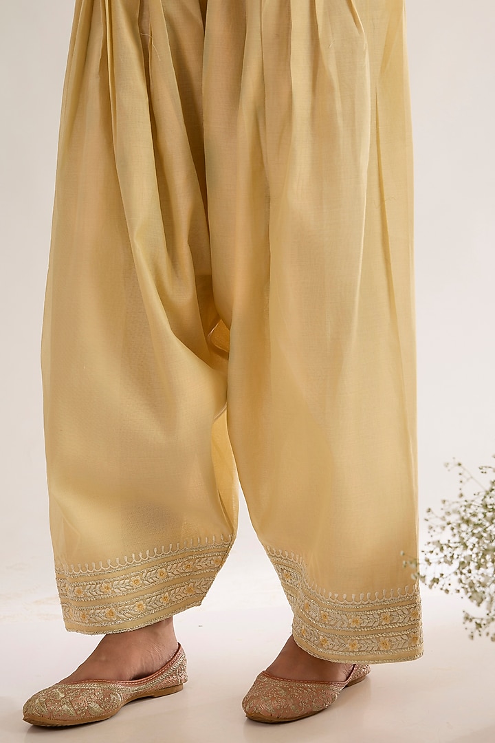Soft Yellow Chanderi Silk Embroidered Short A-Line Kurta Set by saina kapoor at Pernia's Pop Up Shop