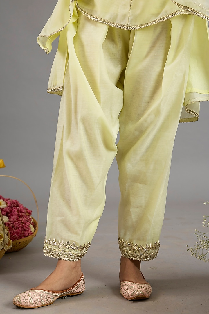 Yellow Chanderi Gota-Patti Embroidered A-Line Kurta Set by Saina kapoor at Pernia's Pop Up Shop