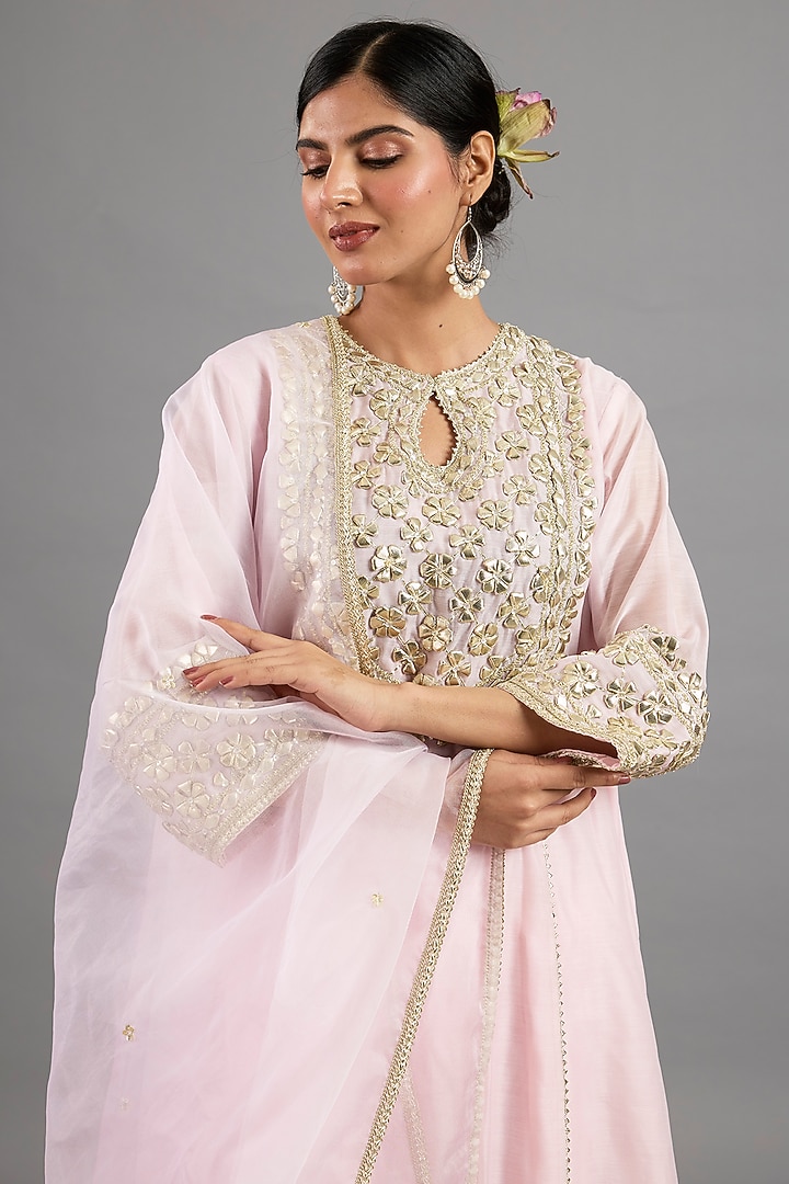 Baby Pink Chanderi Gota-Patti Embroidered A-Line Kurta Set by Saina kapoor at Pernia's Pop Up Shop