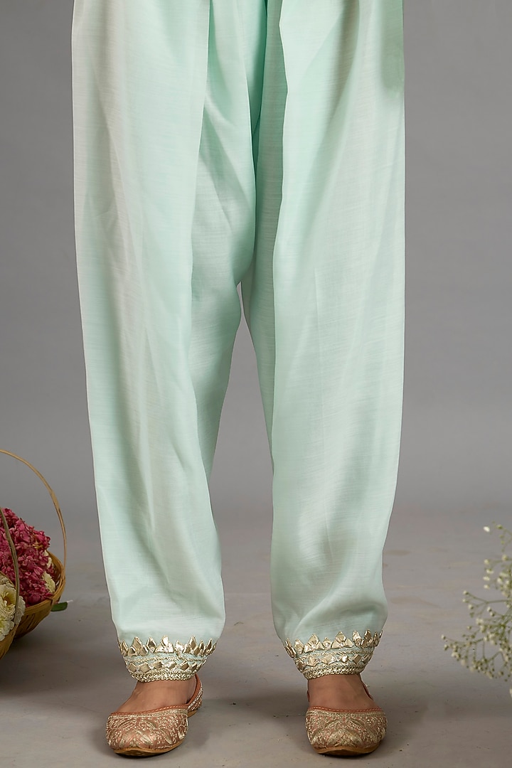 Green Chanderi Gota-Patti Embroidered A-Line Kurta Set by Saina kapoor at Pernia's Pop Up Shop