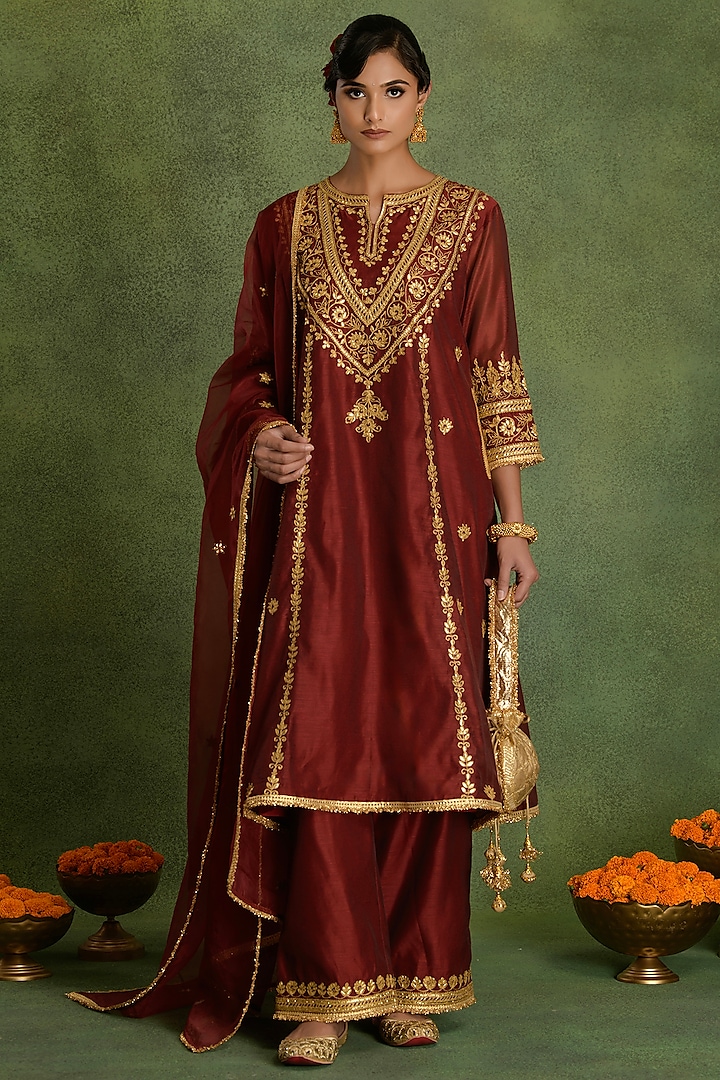 Maroon Red Chanderi Gota Embroidered A-Line Kurta Set by saina kapoor at Pernia's Pop Up Shop