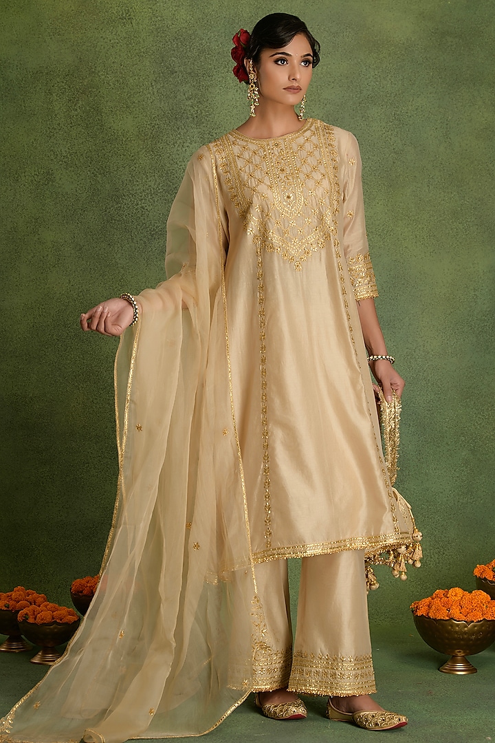 Beige Chanderi Gota Embroidered A-line Kurta Set by saina kapoor at Pernia's Pop Up Shop