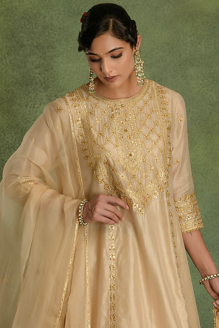 Beige Chanderi Gota Embroidered A-line Kurta Set by saina kapoor at Pernia's Pop Up Shop