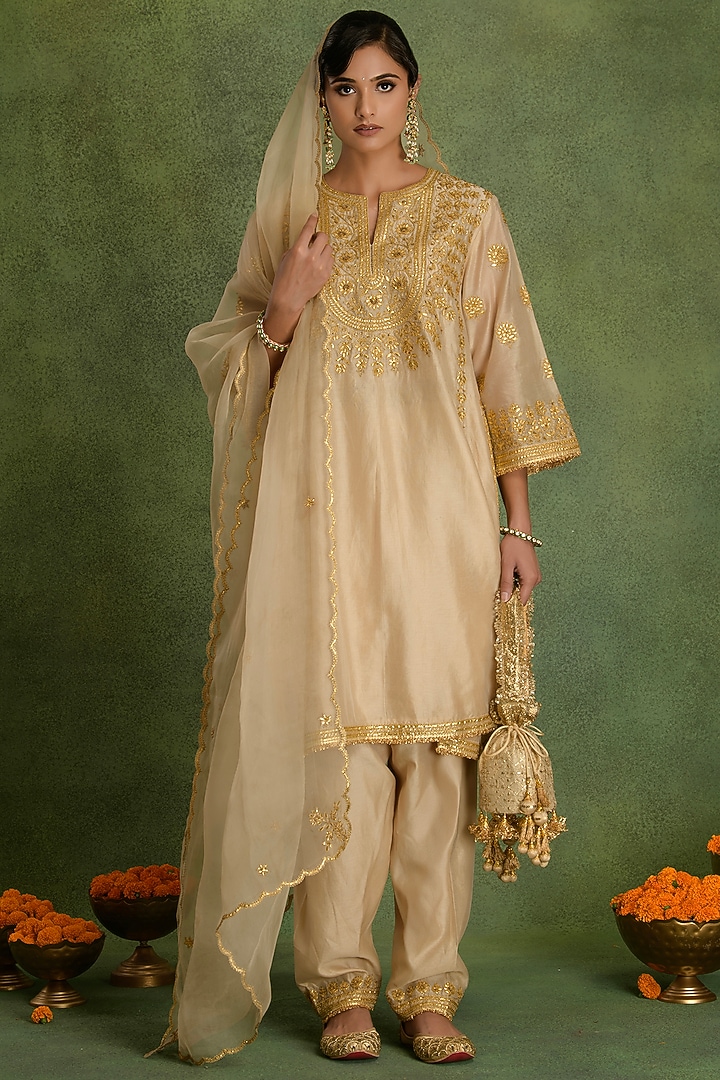 Beige Chanderi Gota Embroidered A-line Kurta Set by saina kapoor at Pernia's Pop Up Shop