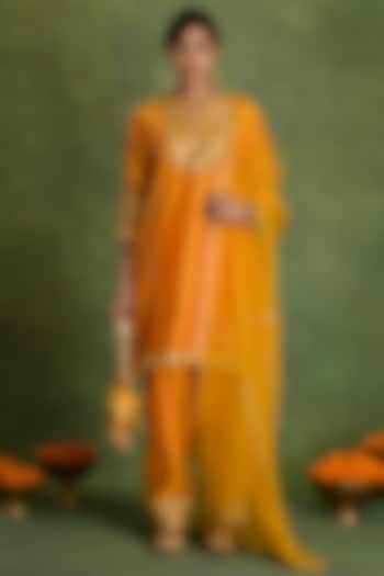 Orange Marigold Chanderi Gota Embroidered A-Line Kurta Set by saina kapoor at Pernia's Pop Up Shop