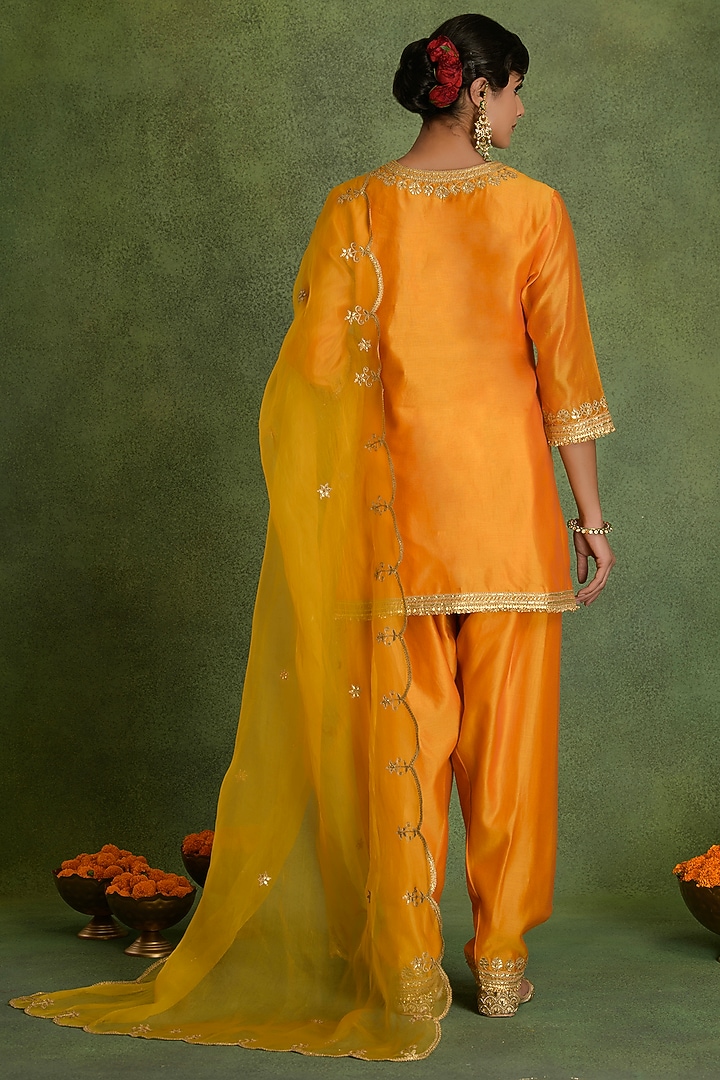 Orange Marigold Chanderi Gota Embroidered A-Line Kurta Set by saina kapoor at Pernia's Pop Up Shop