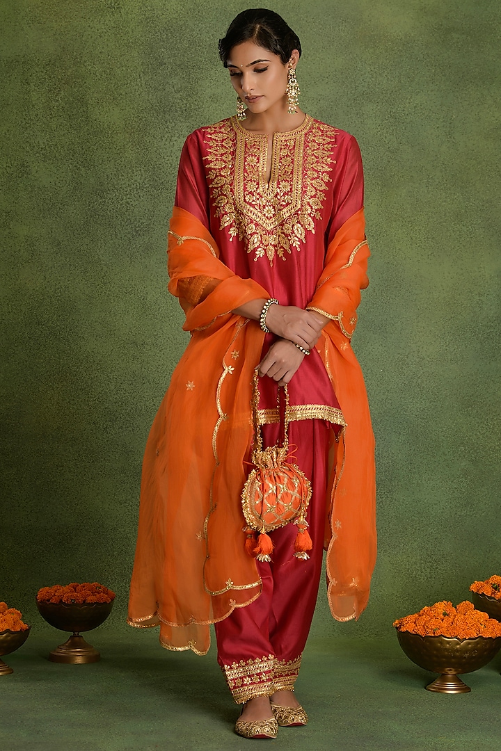 Fuchsia Chanderi Gota Embroidered A-Line Kurta Set by saina kapoor at Pernia's Pop Up Shop