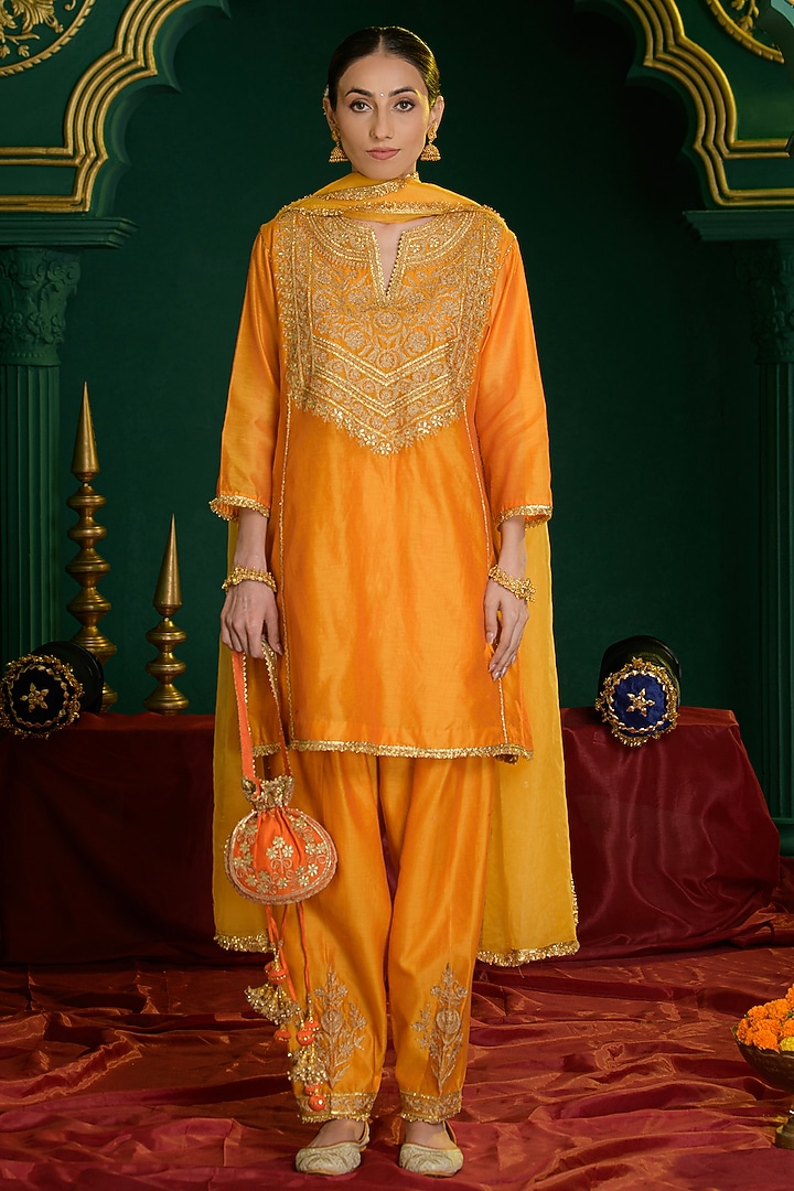 Marigold Orange Chanderi Gota Embroidered Short A-Line Kurta Set by Saina kapoor at Pernia's Pop Up Shop