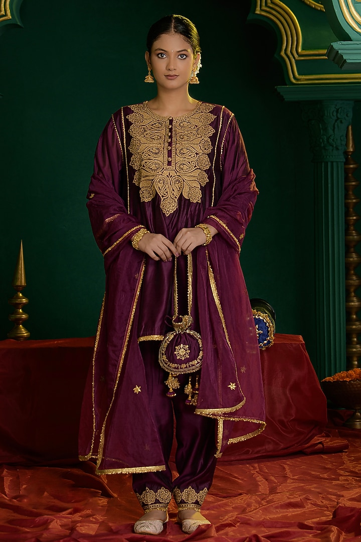 Deep Violet Chanderi Gota Embroidered Short A-Line Kurta Set by Saina kapoor at Pernia's Pop Up Shop