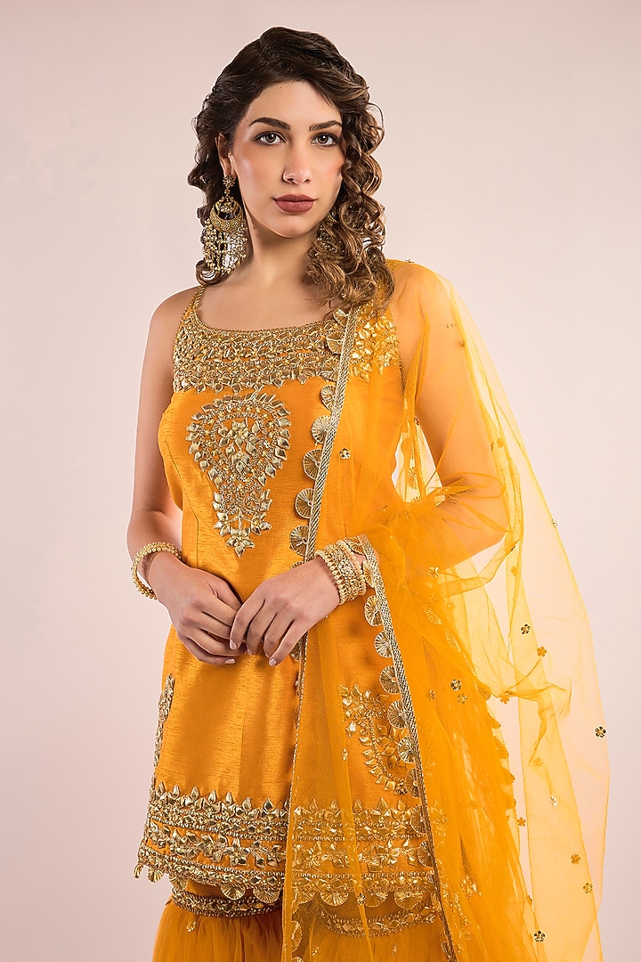 Yellow Dupion Sequin Embroidered Gharara Set by Saina kapoor at Pernia's Pop Up Shop
