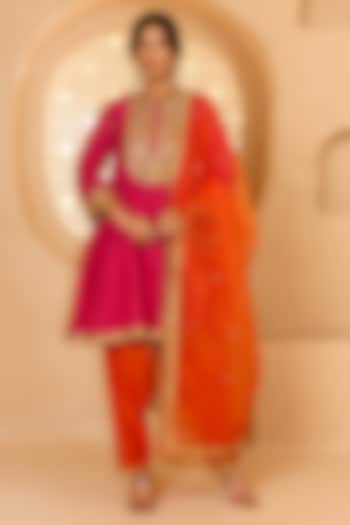 Fuchsia Cotton Chanderi Floral Embroidered Short Party Wear Anarkali Set by saina kapoor at Pernia's Pop Up Shop