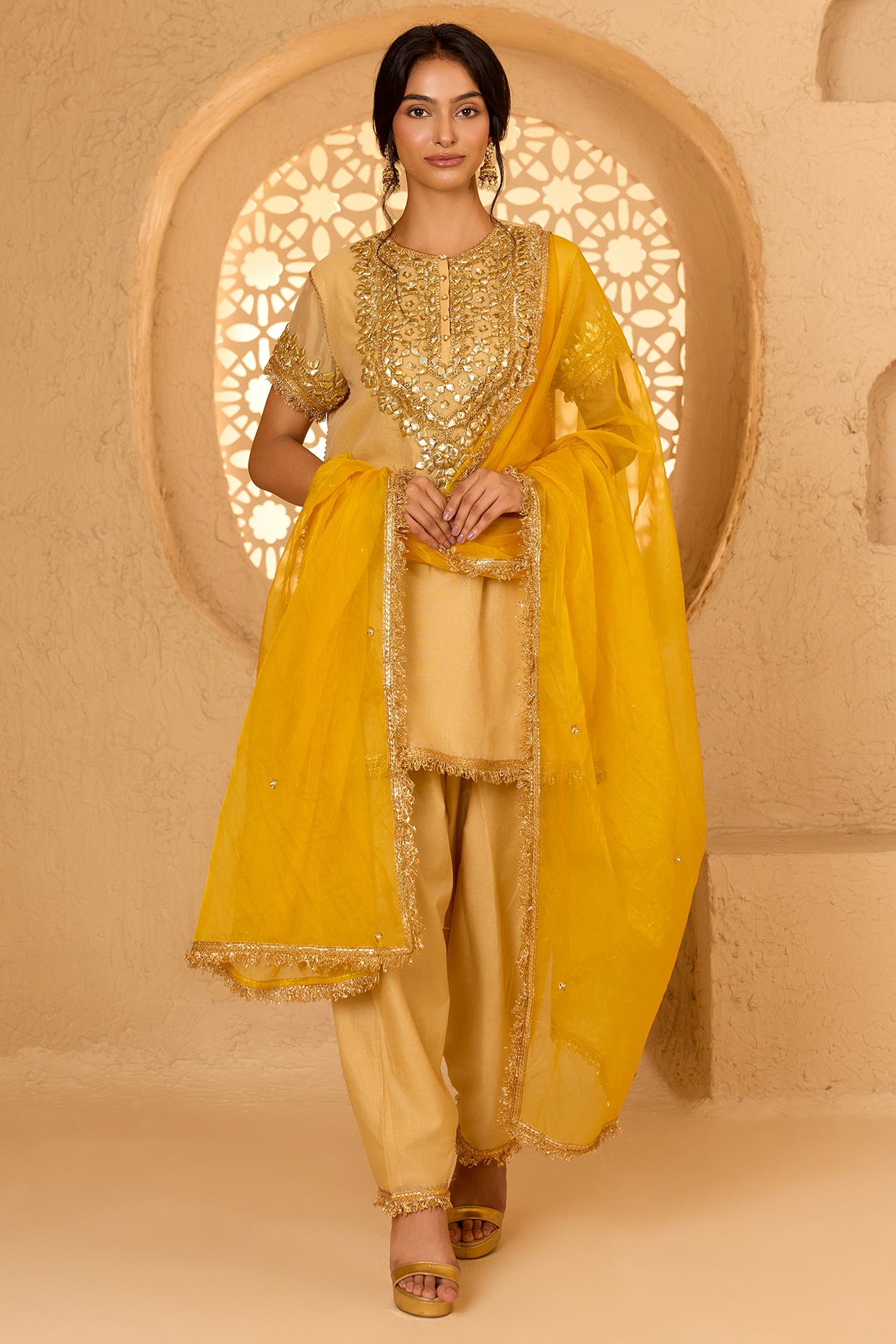 saina kapoor Beige Cotton Chanderi Floral Embroidered Short Kurta Set