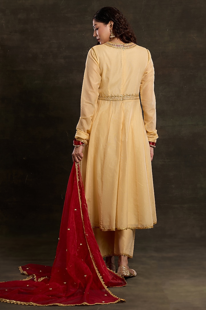 Beige Chanderi Sequins Embroidered Party Wear Anarkali Set by Saina kapoor at Pernia's Pop Up Shop