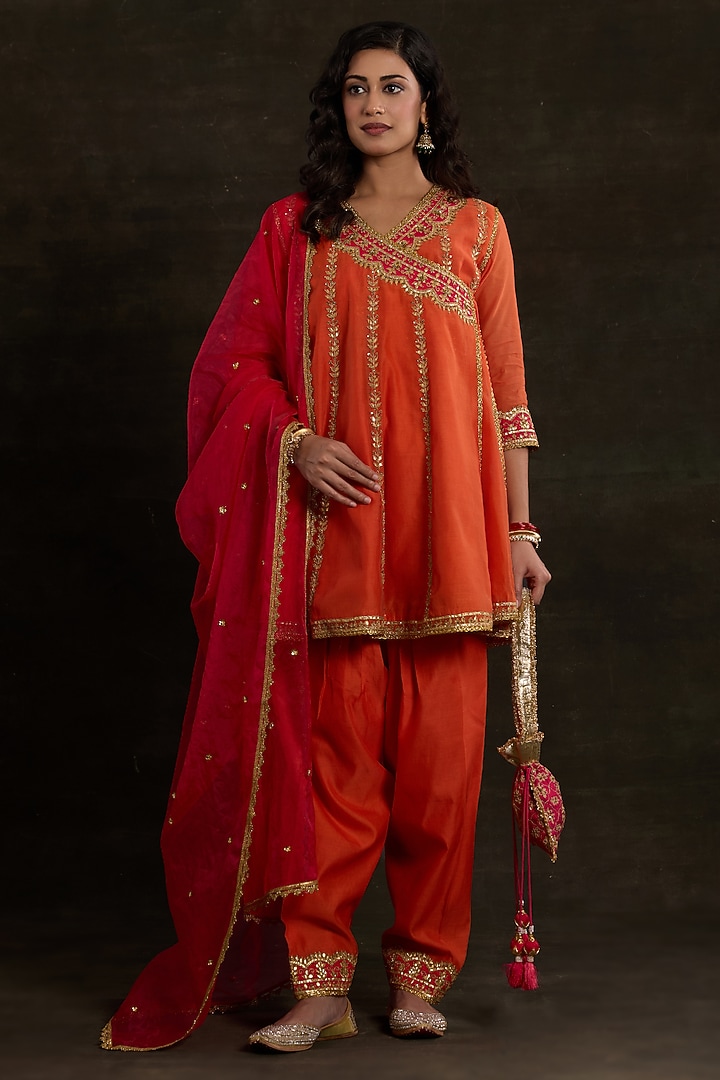 Orange Chanderi Sequins Embroidered Flared Kurta Set by Saina kapoor at Pernia's Pop Up Shop