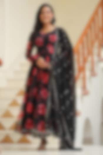 Black Chiffon Digital Printed Anarkali Set by SAMAAYA JAIPUR at Pernia's Pop Up Shop