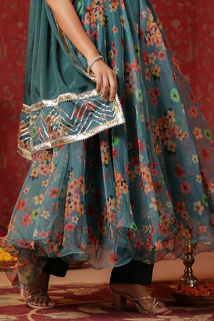 Teal Green Organza Digital Printed Anarkali Set by SAMAAYA JAIPUR at Pernia's Pop Up Shop