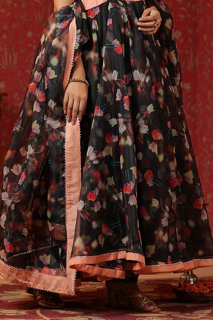 Black Organza Digital Printed Sleeveless Anarkali Set by SAMAAYA JAIPUR at Pernia's Pop Up Shop