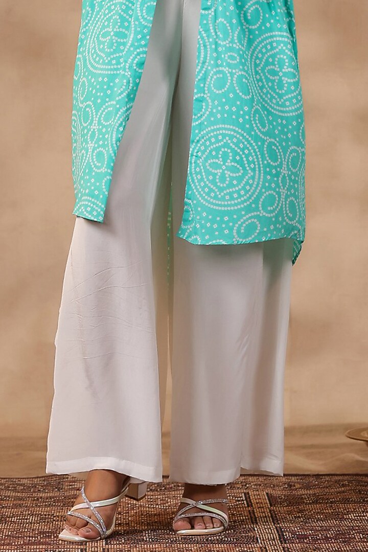 White Natural Crepe Pant Set by SAMAAYA JAIPUR at Pernia's Pop Up Shop