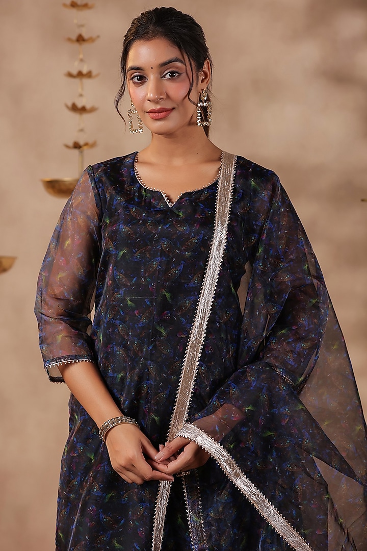 Black Organza Digital Printed Straight Kurta Set by SAMAAYA JAIPUR at Pernia's Pop Up Shop
