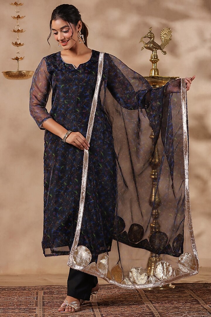 Black Organza Digital Printed Straight Kurta Set by SAMAAYA JAIPUR at Pernia's Pop Up Shop