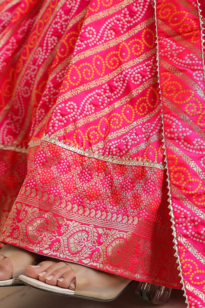 Pink Brocade Silk Bandhani Printed Wedding Lehenga Set by SAMAAYA JAIPUR at Pernia's Pop Up Shop