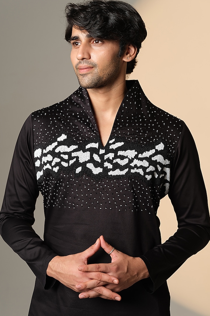 Black Stretchable Cotton Hand Embroidered Kurta by SANJANA REDDY MEN at Pernia's Pop Up Shop
