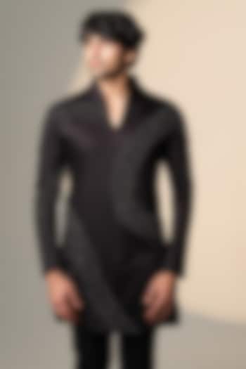 Black Stretchable Cotton Hand Embroidered Kurta by SANJANA REDDY MEN at Pernia's Pop Up Shop