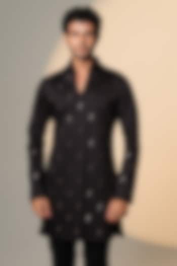 Black Stretchable Cotton Hand Embroidered Kurta by SANJANA REDDY MEN at Pernia's Pop Up Shop