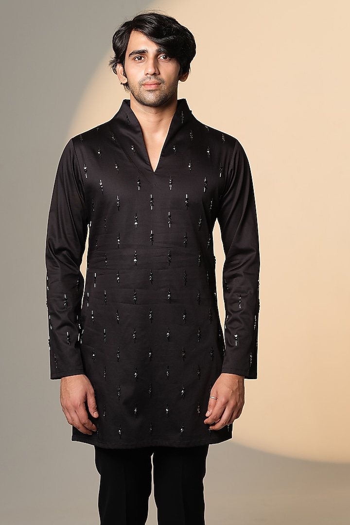 Black Stretchable Cotton Hand Embroidered Kurta by SANJANA REDDY MEN at Pernia's Pop Up Shop