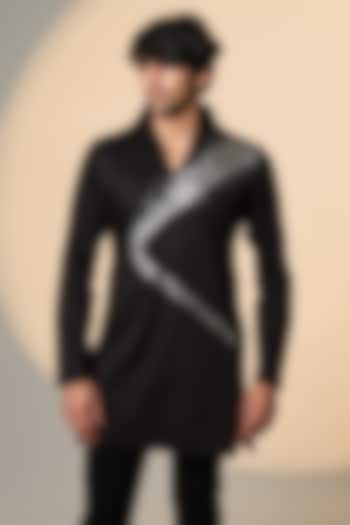 Black Stretchable Cotton Hand Embroidered Kurta by SANJANA REDDY MEN at Pernia's Pop Up Shop
