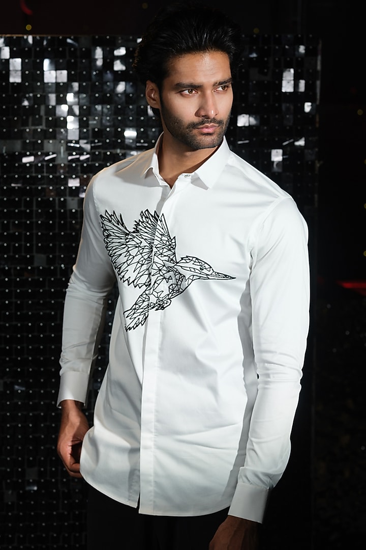 White Stretchable Cotton Cutdana Hand Embroidered Party Wear Shirt by SANJANA REDDY MEN at Pernia's Pop Up Shop