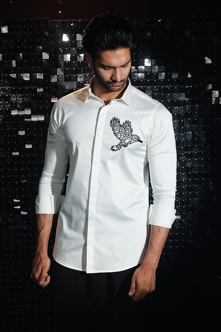 White Stretchable Cotton Cutdana Hand Embroidered Party Wear Shirt by SANJANA REDDY MEN at Pernia's Pop Up Shop