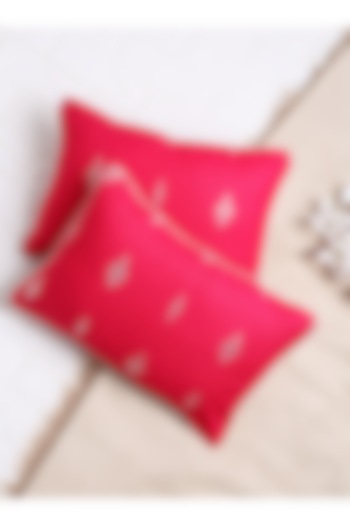 Magenta Polyester Cushion Cover (Set of 2) by Saka Designs - Home