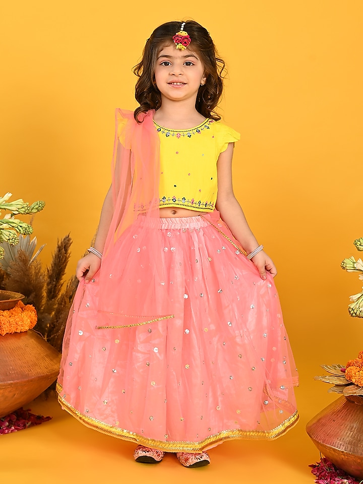 Pink Silk Blend Embroidered Lehenga Set For Girls by Saka Designs at Pernia's Pop Up Shop
